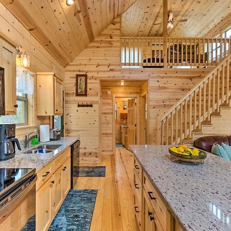 Cozy Mtn Cabin Spacious Deck And Forest Views! マーフィ エクステリア 写真