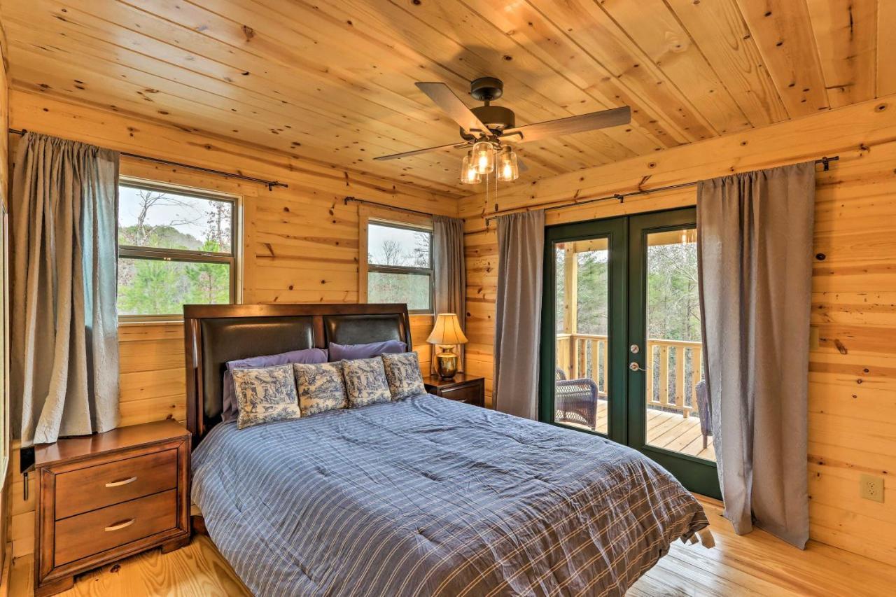 Cozy Mtn Cabin Spacious Deck And Forest Views! マーフィ エクステリア 写真