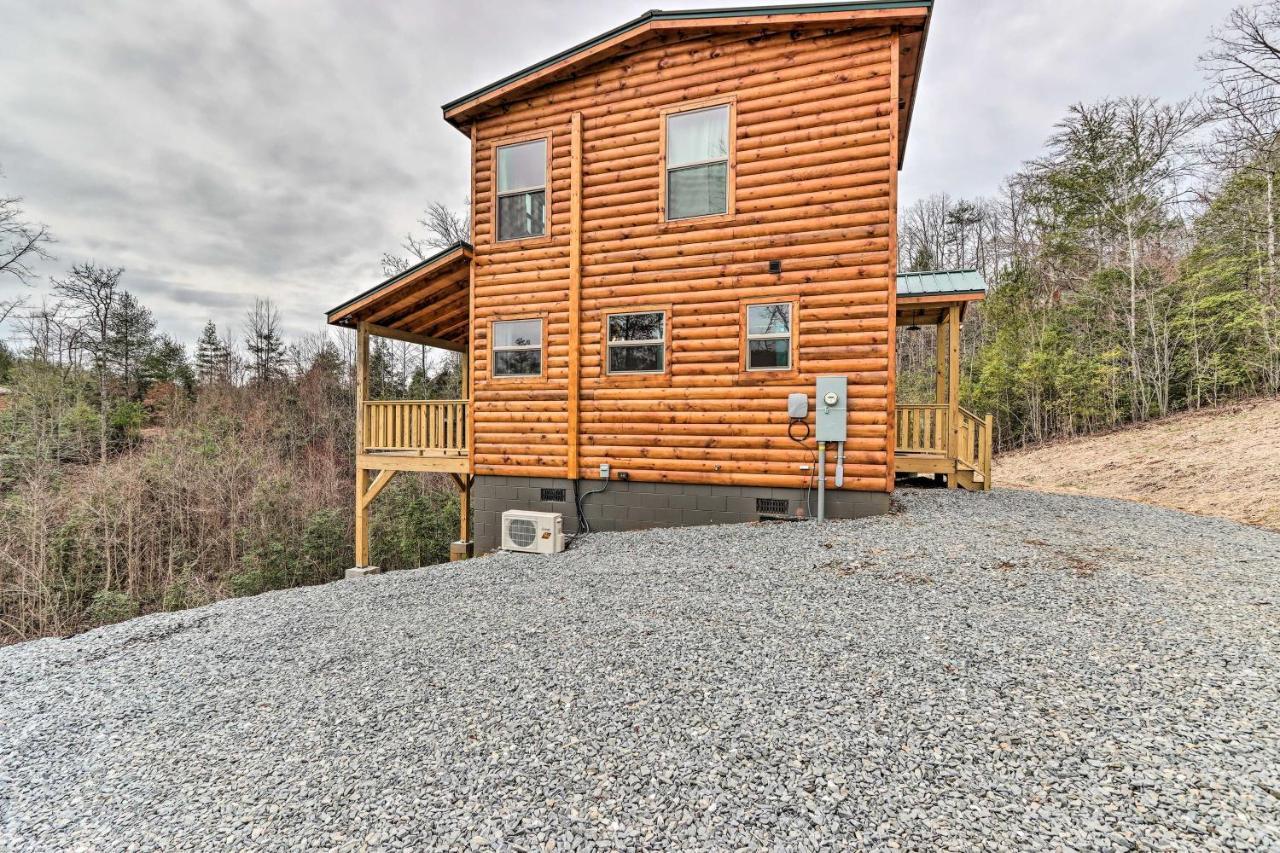 Cozy Mtn Cabin Spacious Deck And Forest Views! マーフィ エクステリア 写真